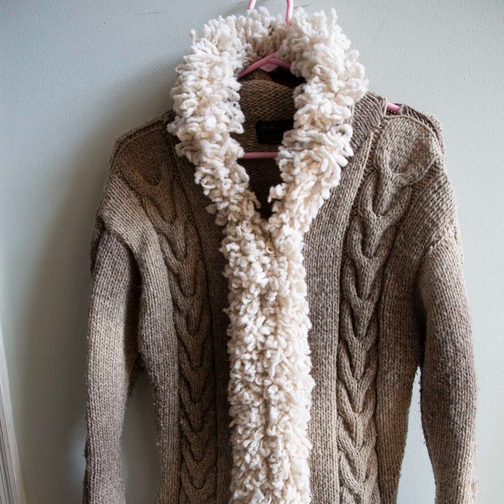Native Knit Handmade in Ecuador 100% Wool Hooded Sweater Jacket with Fuzzy Trim
